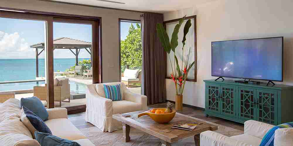 Luxury Beachfront Villa: Why Choose Beachfront Caribbean Villa Rentals?