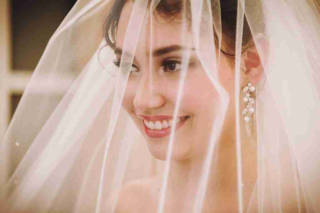 Expert Advice: How to Choose the Right Bridal Makeup Artist