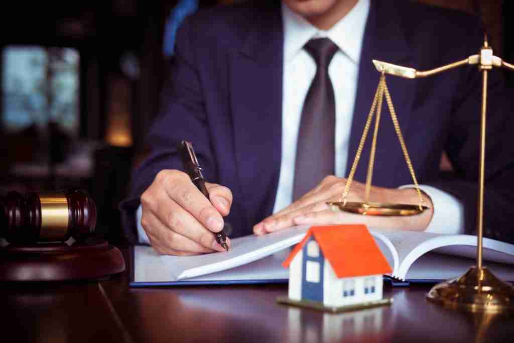 Explore The Real Estate Lawyer Jobs in London