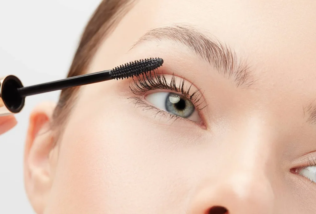 Mastering the Art of Winged Eyeliner: A Step-by-Step Guide
