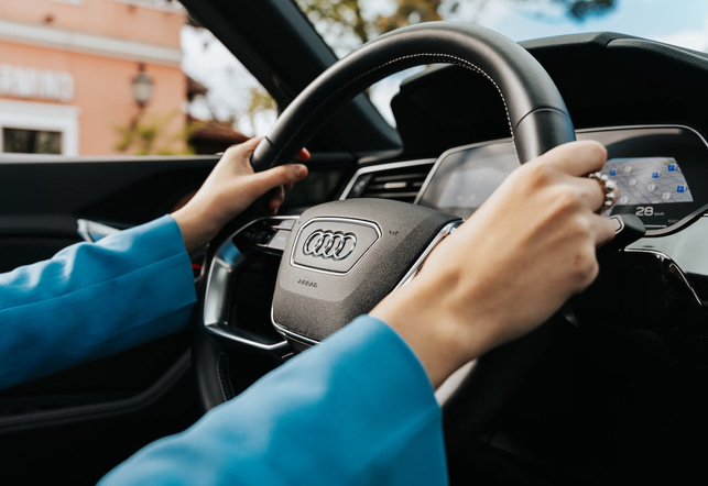 What are the Signs of Mobile Car Ignition Repair?