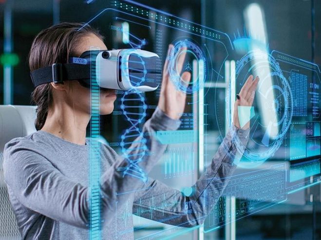 The Intersection of Augmented Reality Development Services and Virtual Reality
