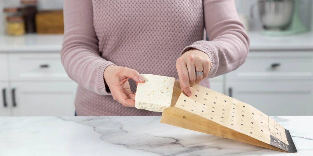 Choosing The Right Design For Your Custom Cheese Paper