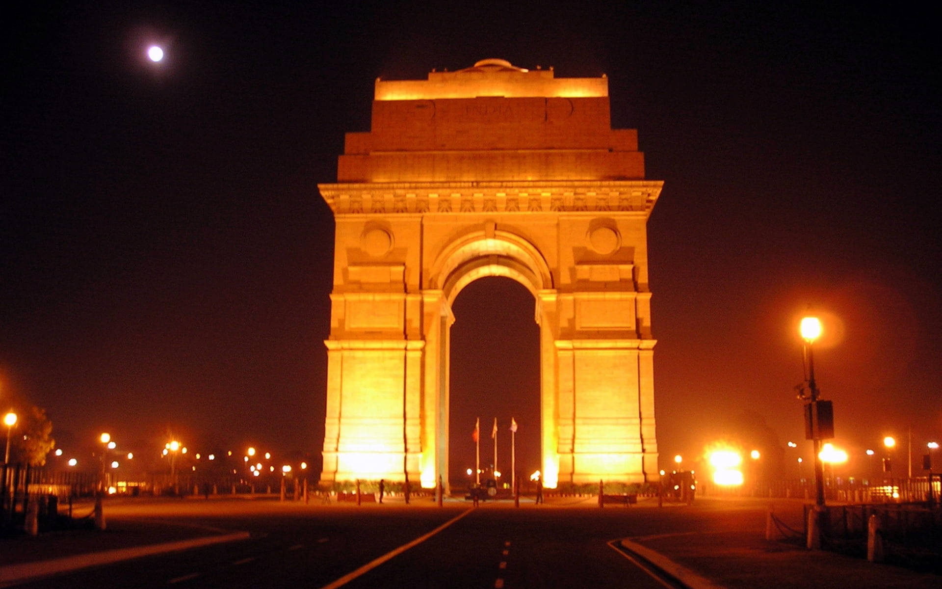 Chandigarh to Delhi Taxi