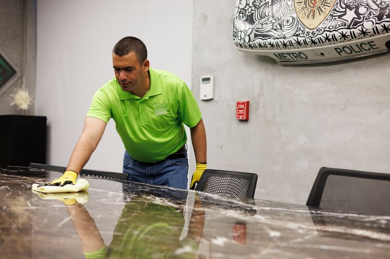 Why Your Business Needs the Best Commercial Cleaning Services in Florida