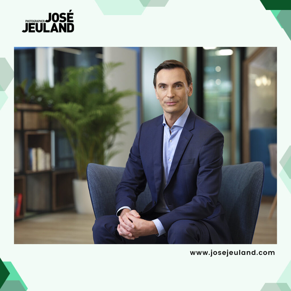 Professional Corporate Portraits in Singapore: Elevate Your Business Image with Jose Jeuland