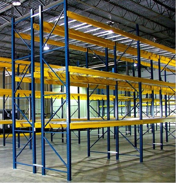 A Comprehensive Guide to Choosing New and Used Pallet Racking for Your Business