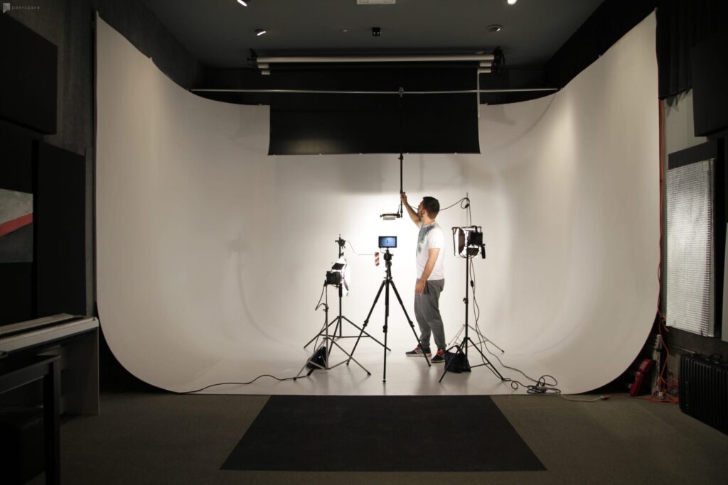 Finding the Perfect Photography Studio in Richmond, VA: Capturing Life’s Most Memorable Moments