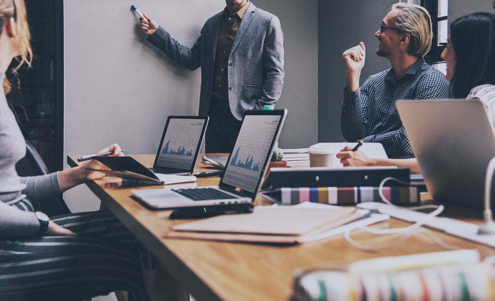 8 Cutting-Edge Extended Reality Services Every Business Needs
