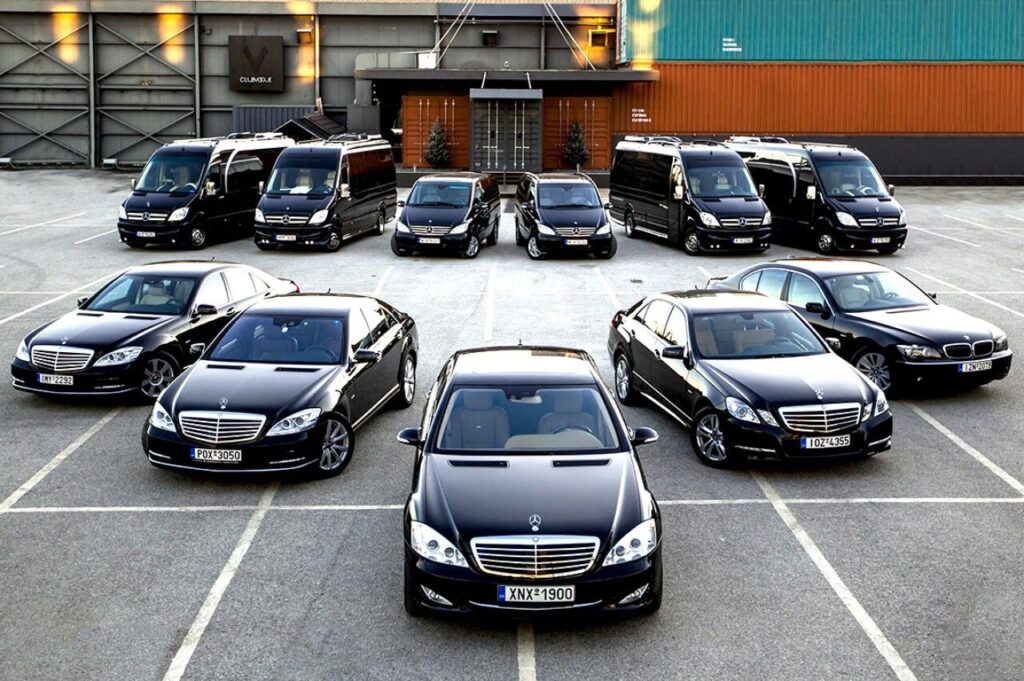 The Ultimate Guide to Renting a Car in Dubai for Tourists