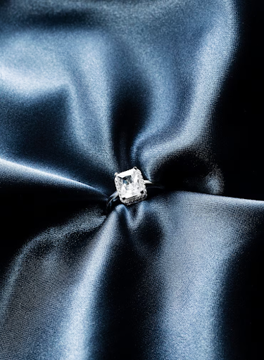 Lab Diamond Rings: A Smart and Stunning Alternative to Natural Diamonds