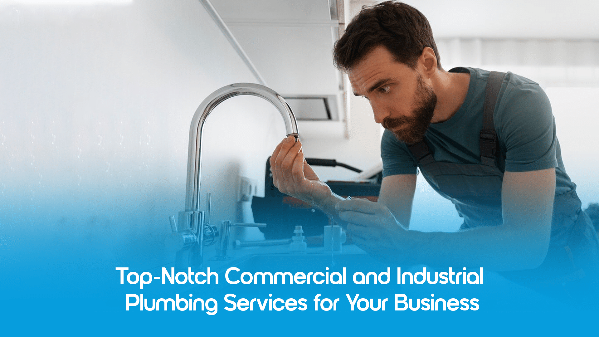 Small Bathroom? Smart Plumbing Solutions to Maximize Space