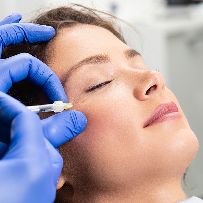 Why Celebrities and Influencers Are Raving About LOLA Injections