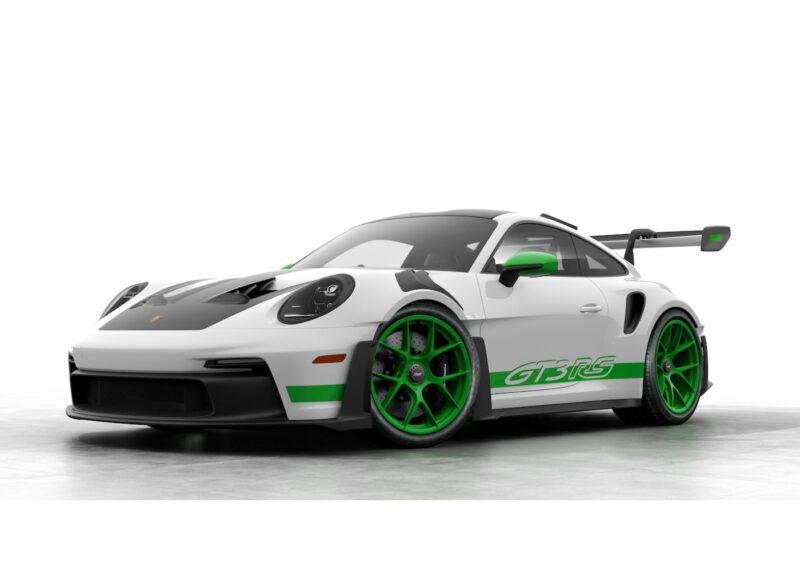 Best Car Rental Offers: Rent Porsche Taycan in Dubai