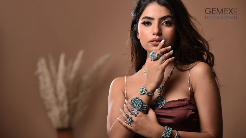The Science Behind the Unique Patterns in Turquoise Stone Jewelry