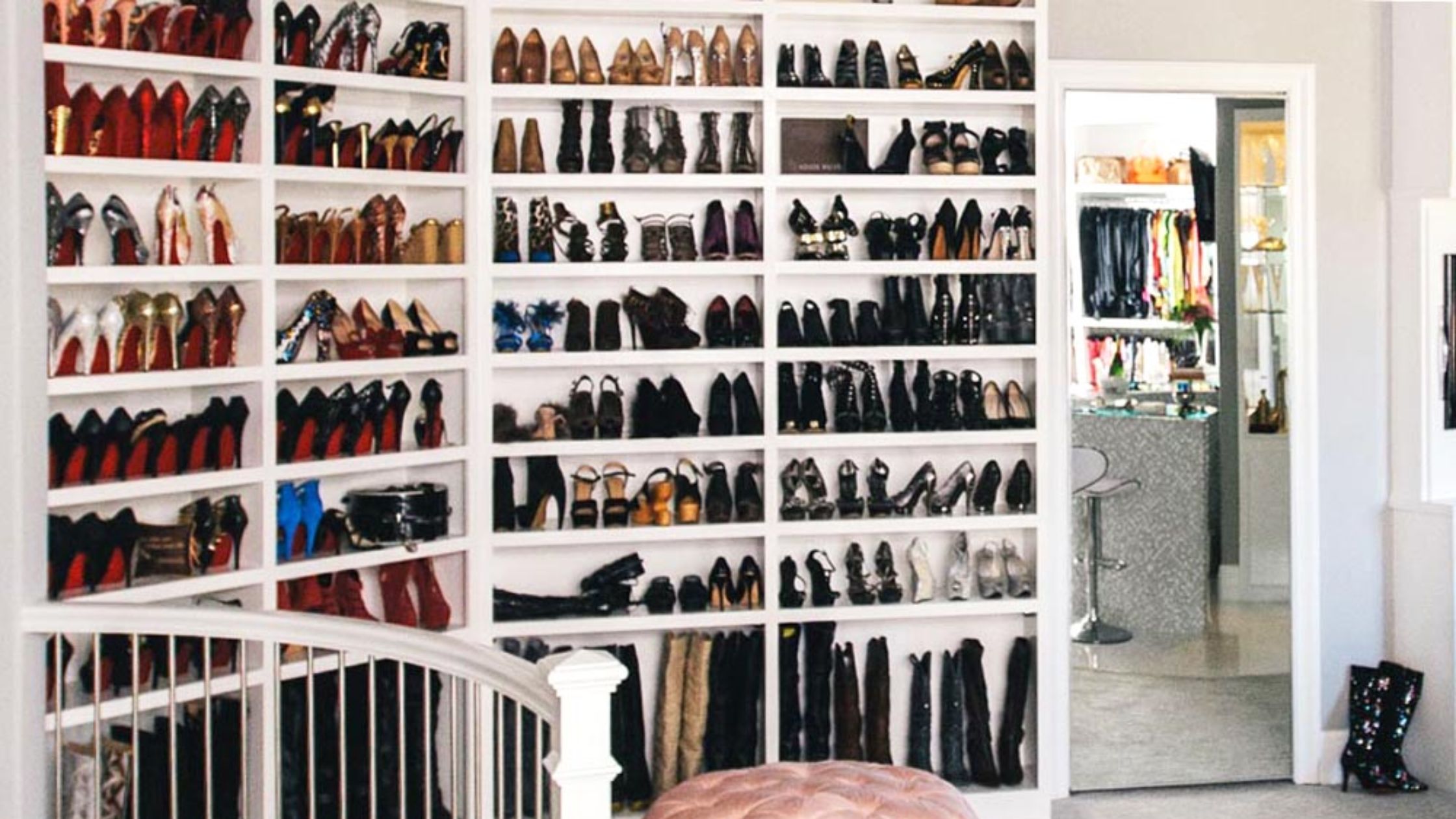 How a Closet Organizer NYC Helps to Maximize Your Closet Space