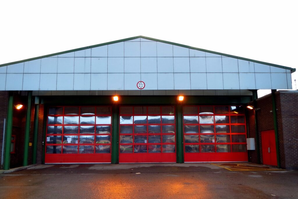How to analyse the time for Garage door Installation