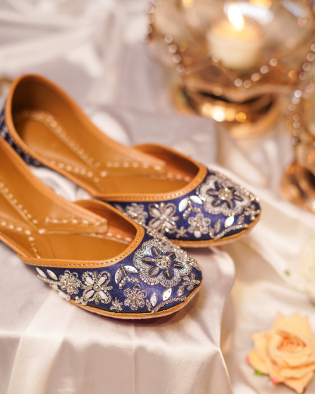 Gulbhahar Jutti: A Perfect Fusion of Tradition, Style, and Craftsmanship