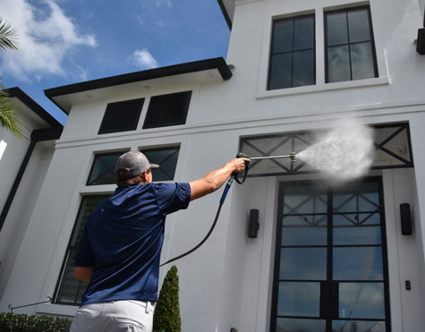 Soft Washing – A Safe and Effective Cleaning Solution
