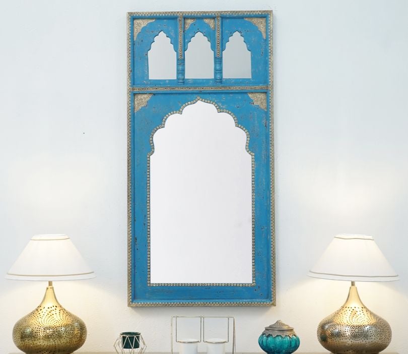 Ideas for Adding Style with Wall Mirrors in Your Living Room