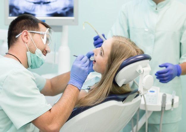 Best Dental Clinic with Great Reviews