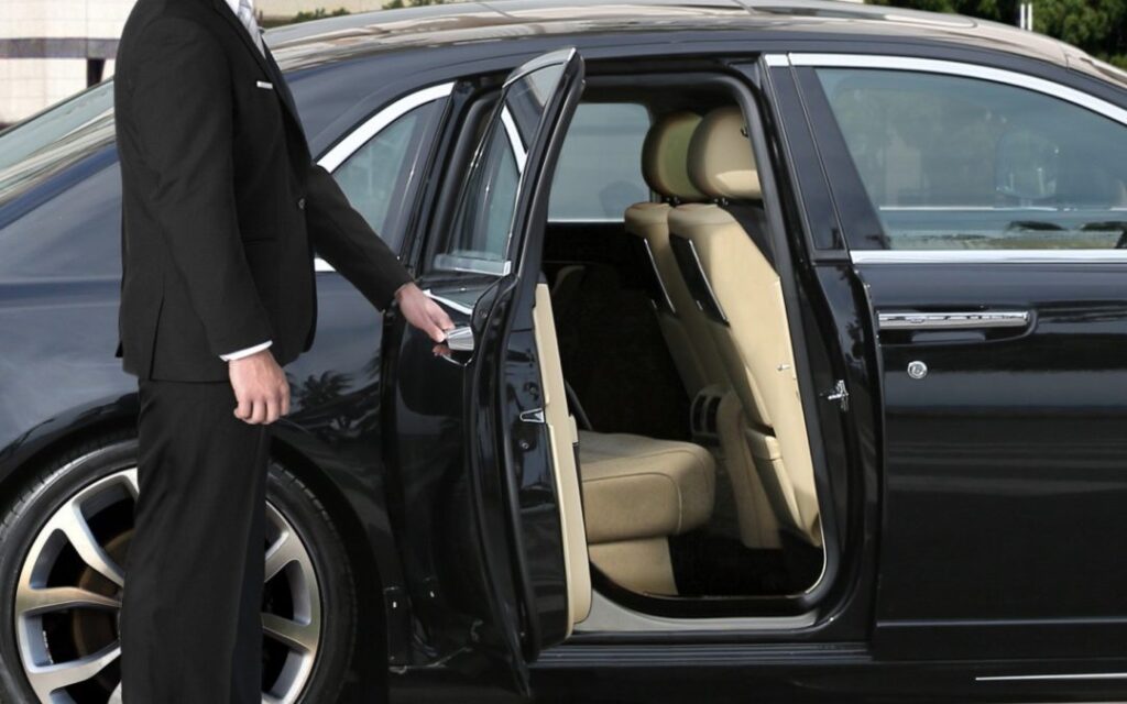 Chauffeur Service in John Wayne Airport