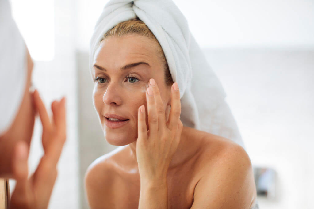 The Essential Skincare Guide for Women: Achieve Radiant, Healthy Skin at Any Age