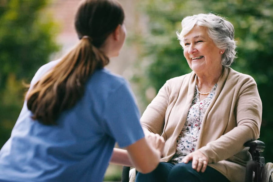 Expert Care at Home: Trustworthy Nursing Services in Dubai