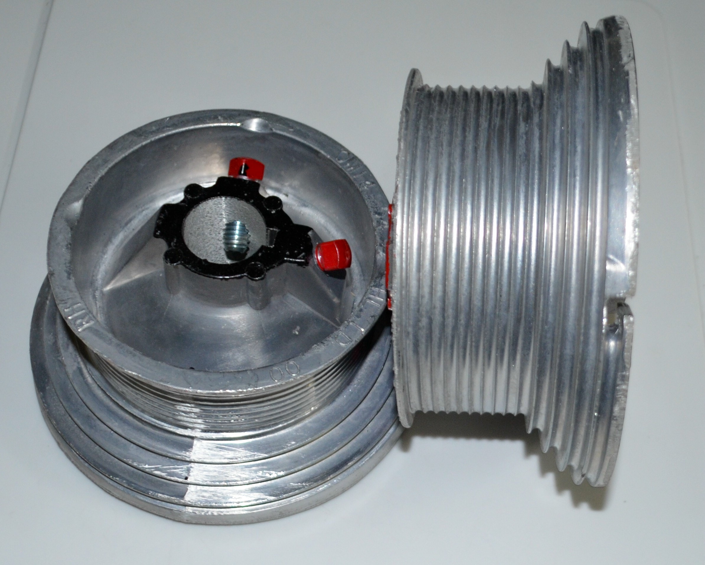 Broken Garage Door Spring Replacement in Cheyenne – When Do You Need It?