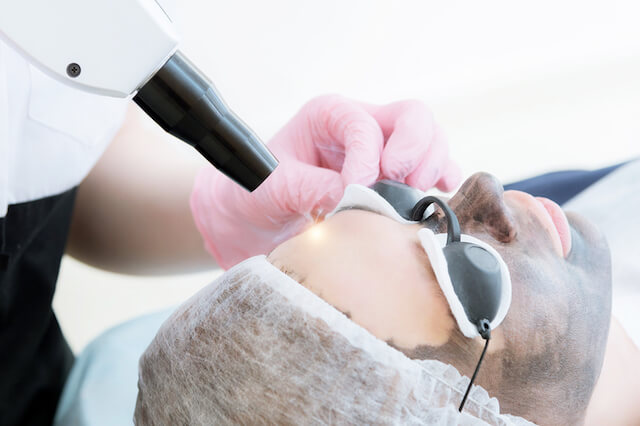 How Does Pico Laser Treatment Work for Skin Repair?