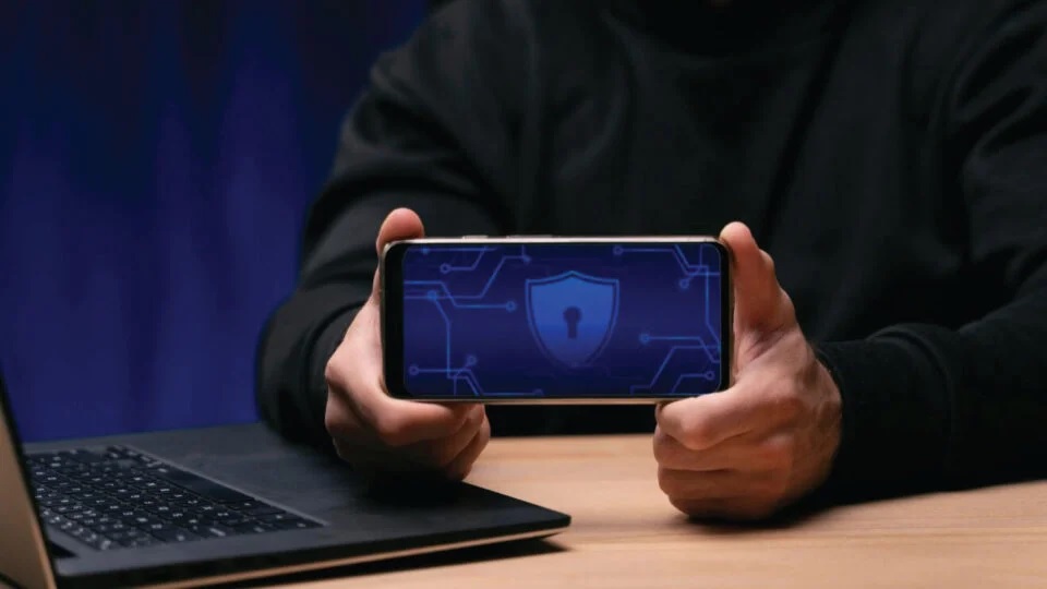 Cyber Threat Hunting in 2024: A Practical Step-by-Step Approach