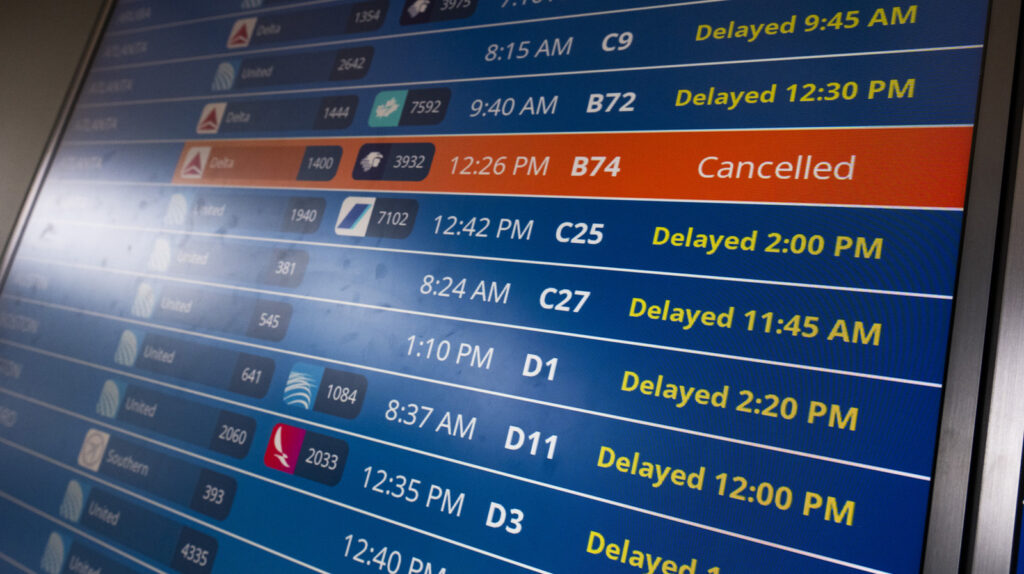 What Happens if Your Flight Gets Delayed? Airport Limo Policies Explained