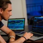 Understanding the Stock Market: The Power of Knowledge Through a Stock Market Trading Academy
