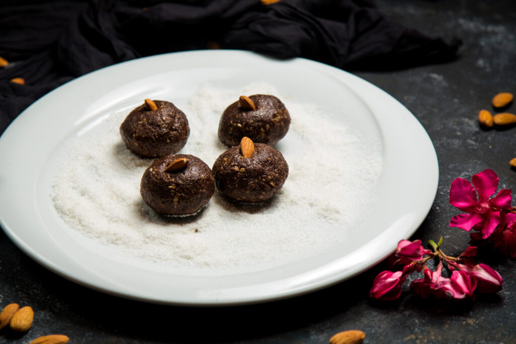 Eat Anytime Date Laddoos – Naturally Sweet, Nutrient-Dense Power Bites