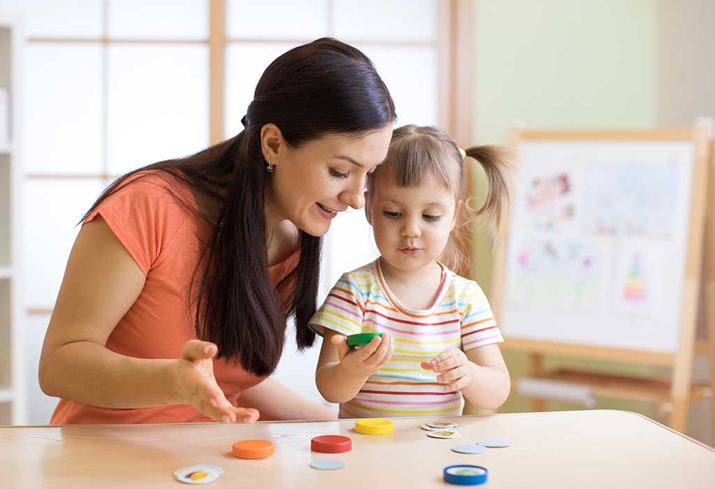 Make Parenting Easier with Babysitting Service in Dubai