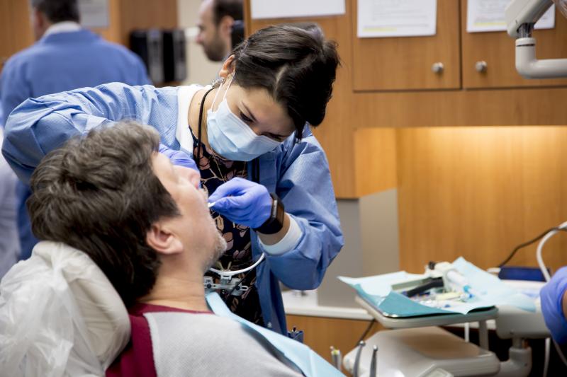 How to Recognize a Good Dental Hygienist for Your Family?