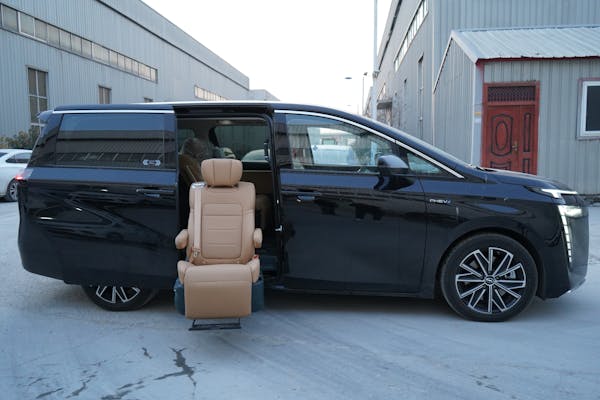 How to Make Your CDG Airport to Disneyland Paris Transfer Effortless: 10 Tips