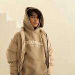 Why Everyone’s Wearing Essentials Clothing