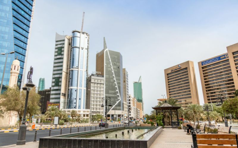 Kuwait for First-Time Visitors: Everything You Need to Know