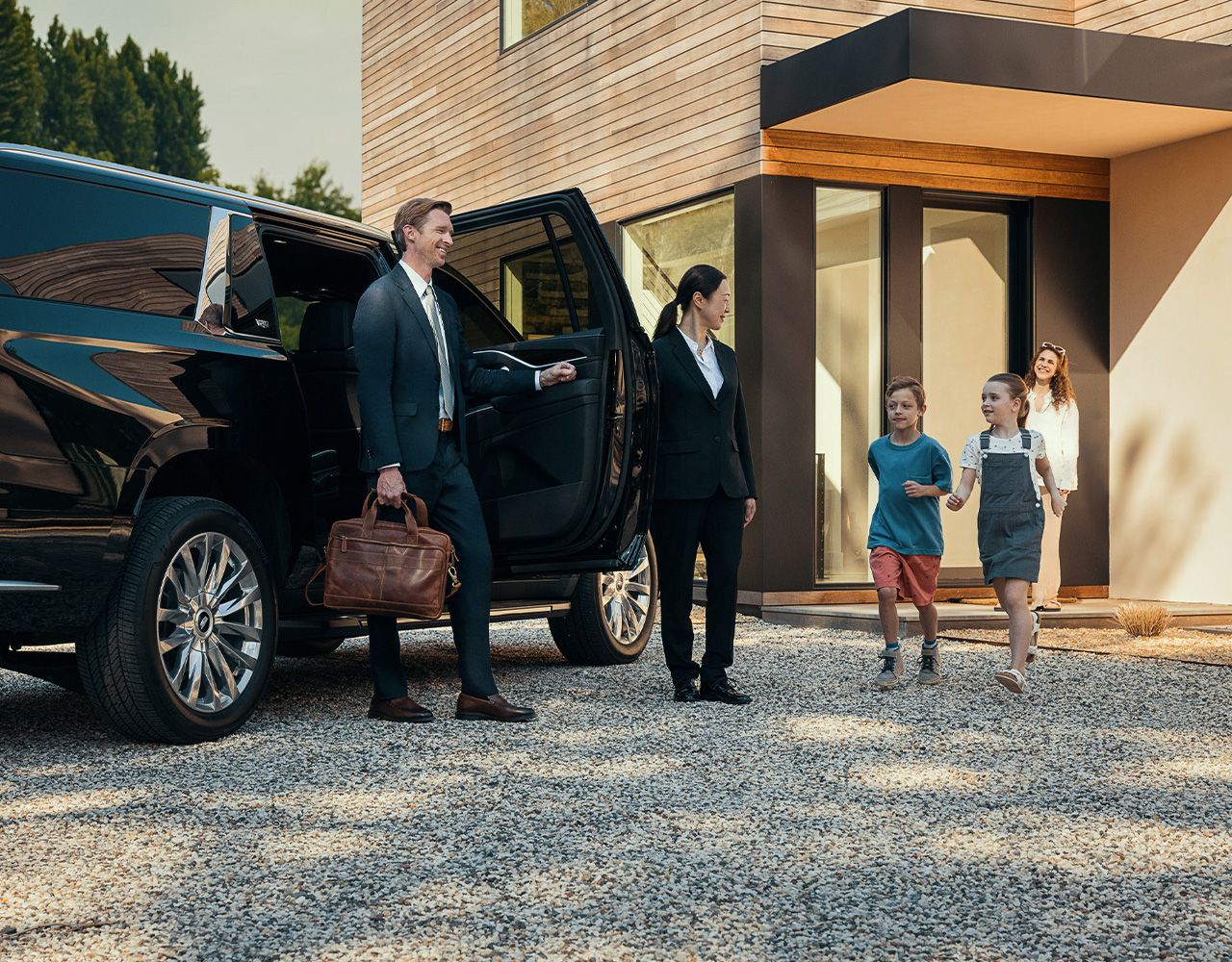 Minneapolis Black Car Service – Travel in Style with Black Diamond Limo Service