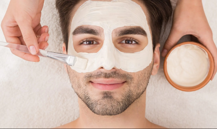 Facial for Men at Home: Quick Routine for Busy Guys