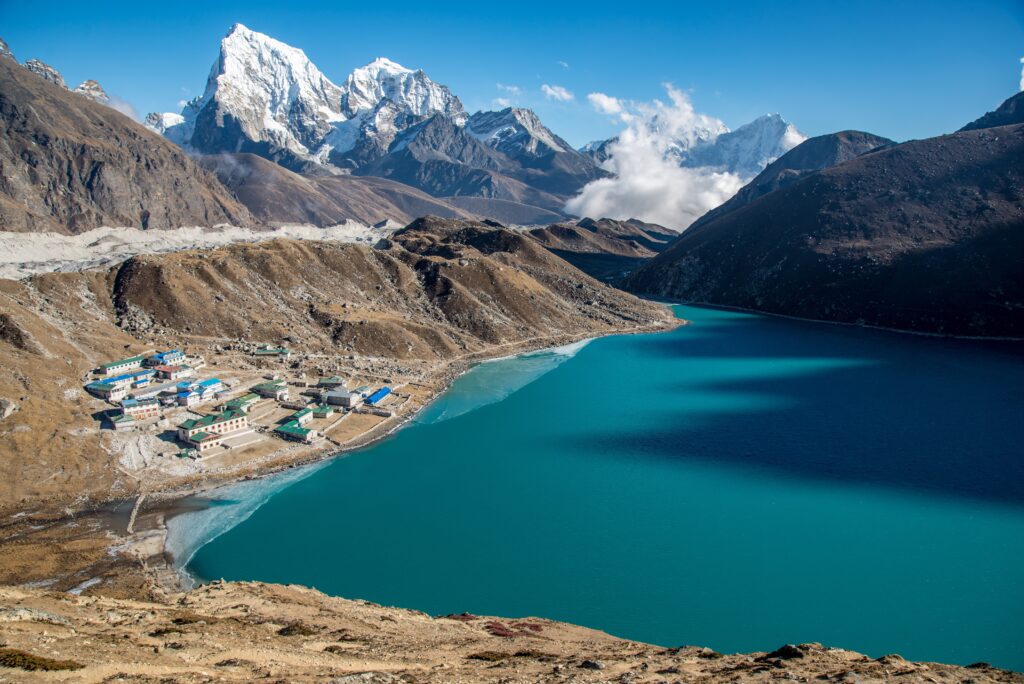 Discover Hunza Valley: Pakistan’s Crown Jewel of the North