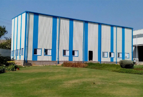 Top Benefits of Choosing PEB Industrial Shed Manufacturers for Your Business