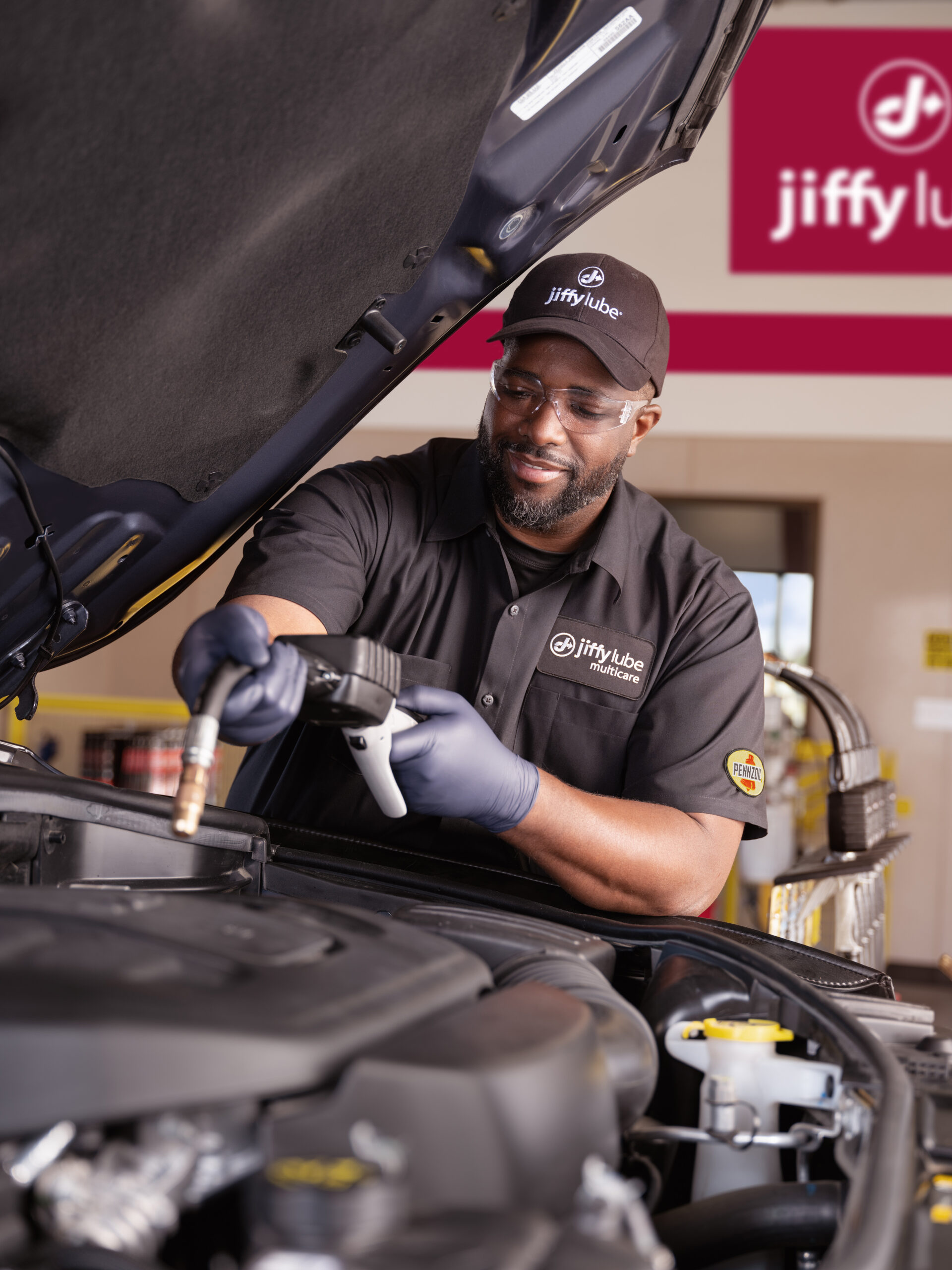 Get a 15-Minute Oil Change at Jiffy Lube Champaign — Fast, Easy, and Reliable