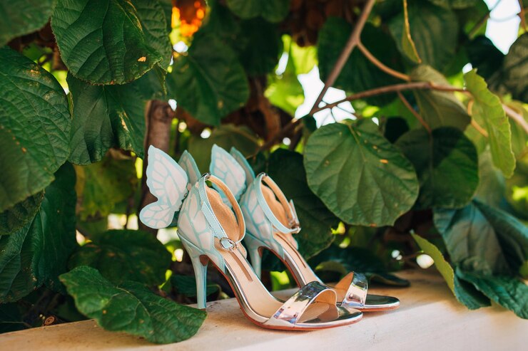Where to Buy Luxury Kurt Geiger Sandals in Pakistan