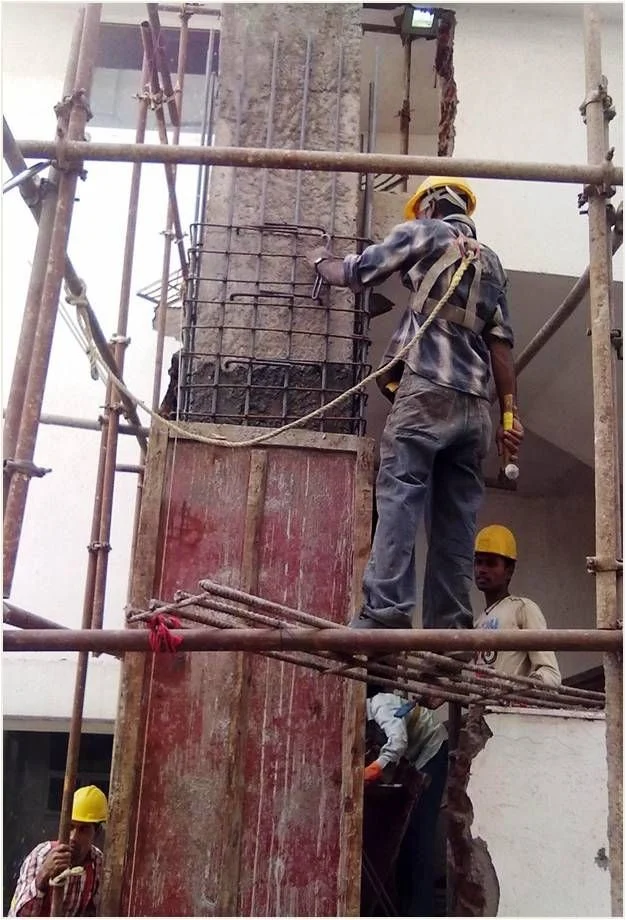Top Benefits of RCC Column Jacketing Services for Old Structures