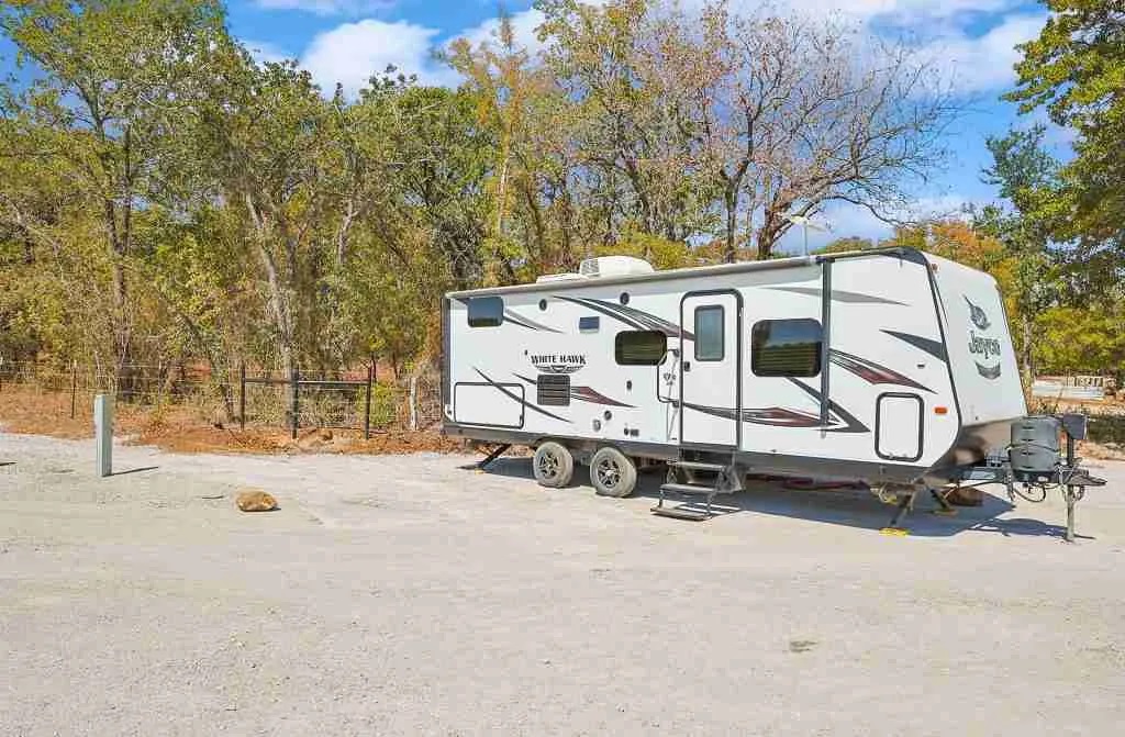 How to Choose the Perfect Travel Trailer Rental Near Decatur, TX for Your Family Getaway?