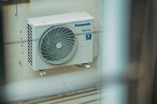 How to Train Your Maintenance Team to Spot Early Signs of HVAC Issues